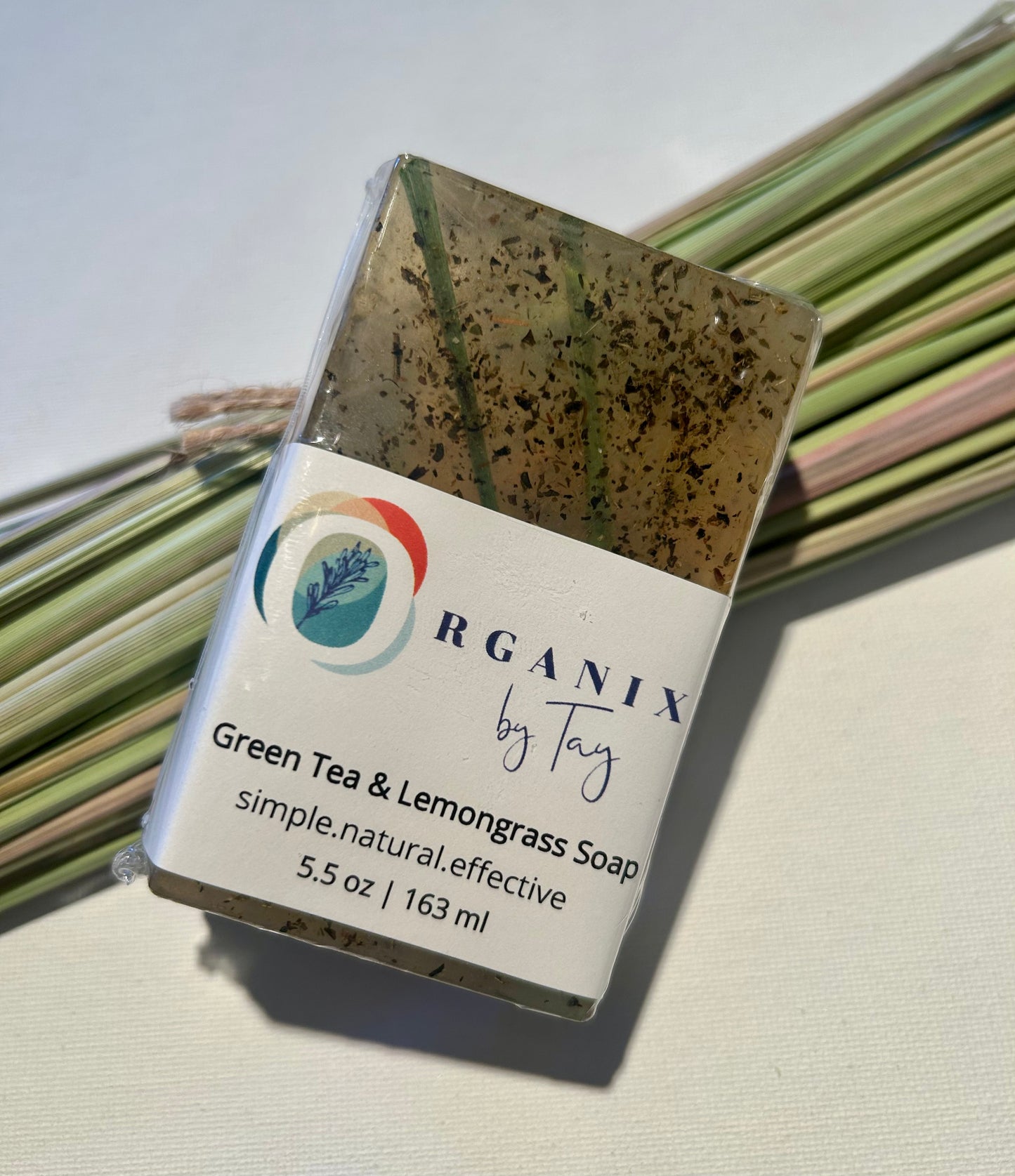 Load image into Gallery viewer, Green Tea &amp;amp; Lemon Grass Soap
